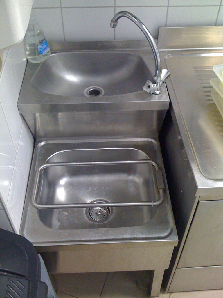 Handwasch-:Ausgussbecken